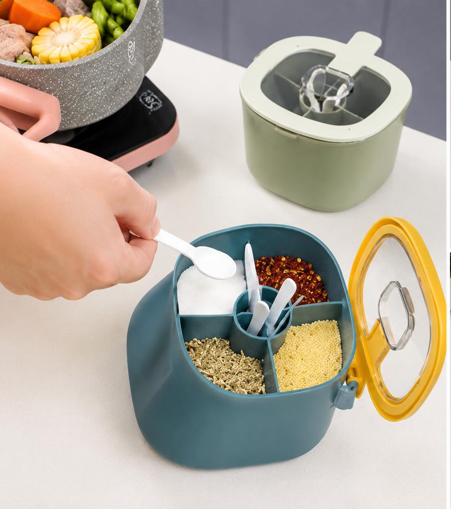 4-in-1 Modern Spice Box with 4 Compartments & Spoons – 1000ml Kitchen Seasoning Organizer Keep Your Spices Organized and Your Kitchen Clutter-Free!